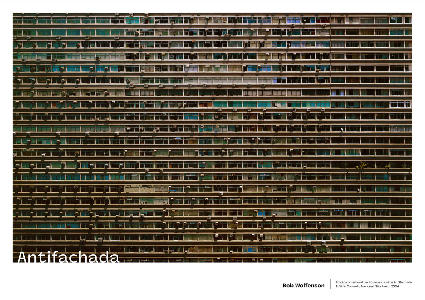 Pôster comemorativo Antifachada 20 anos - Conjunto Nacional